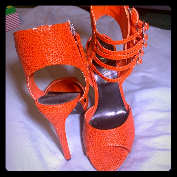 Shoes - Paper Fox textured heels